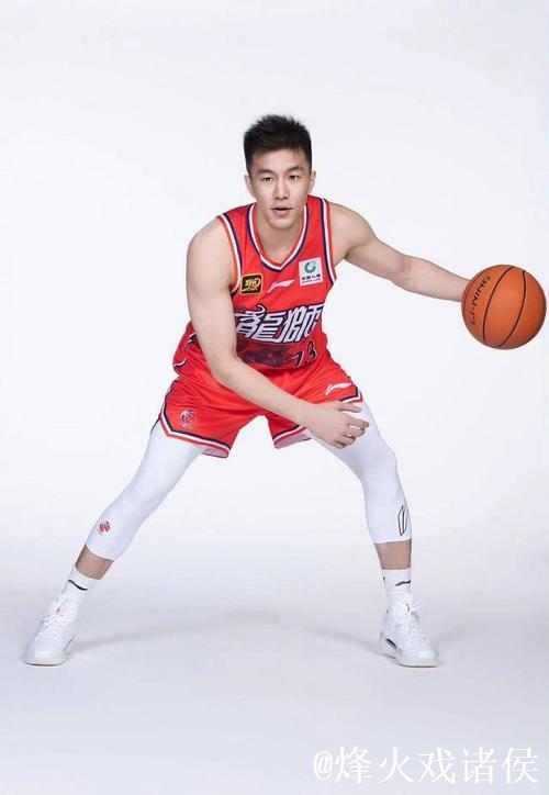 郭艾伦透露2年前曾想过离开 后来自己调整好了